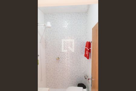 Casa à venda com 70m², 3 quartos e sem vaga Casa à venda com 70m², 3 quartos e sem vagaBanheiro da Suite