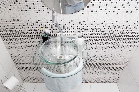 Casa à venda com 70m², 3 quartos e sem vaga Casa à venda com 70m², 3 quartos e sem vagaBanheiro de Serviço