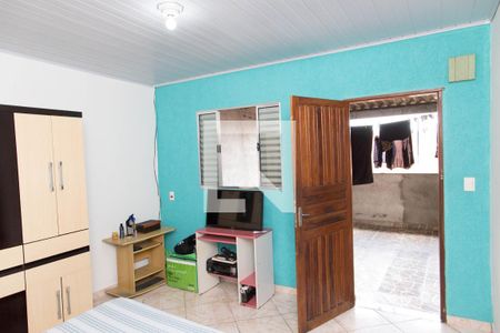 Casa à venda com 70m², 3 quartos e sem vaga Casa à venda com 70m², 3 quartos e sem vagaQuarto 2