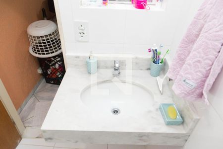 Casa à venda com 70m², 3 quartos e sem vaga Casa à venda com 70m², 3 quartos e sem vagaBanheiro da Suite