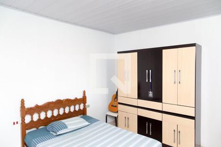 Casa à venda com 70m², 3 quartos e sem vaga Casa à venda com 70m², 3 quartos e sem vagaQuarto 2