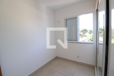 Apartamento para alugar com 66m², 2 quartos e 1 vagaQuarto 1