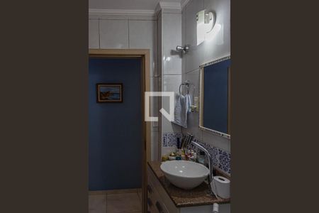 Apartamento à venda com 106m², 2 quartos e sem vaga Apartamento à venda com 106m², 2 quartos e sem vagaBanheiro 2