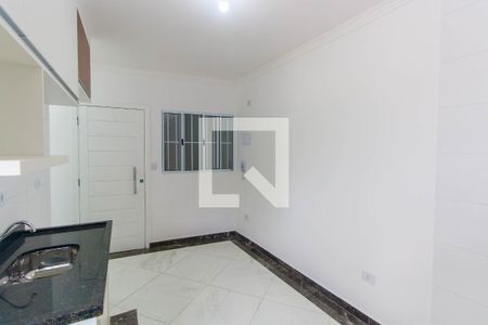Sala/Cozinha de apartamento para alugar com 1 quarto, 35m² em Jardim Independência, São Paulo
