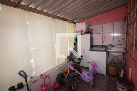 Casa à venda com 200m², 4 quartos e 1 vagaÁrea de Serviço