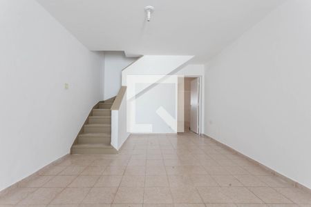 Sala de casa para alugar com 2 quartos, 125m² em Vila Moinho Velho, São Paulo