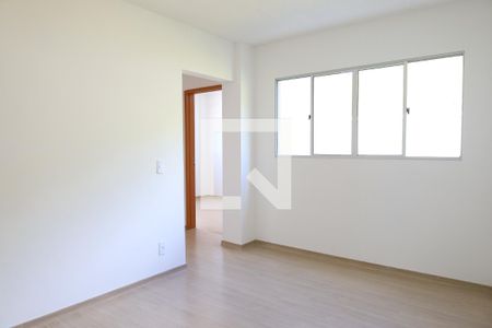 Sala de apartamento para alugar com 2 quartos, 48m² em Engenho Nogueira, Belo Horizonte