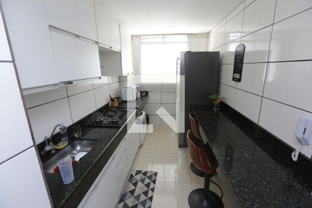 Apartamento à venda com 140m², 3 quartos e 2 vagasCozinha
