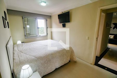 Apartamento à venda com 142m², 3 quartos e 2 vagasSuíte 1