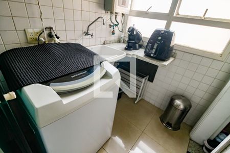 Apartamento à venda com 142m², 3 quartos e 2 vagasÁrea de Serviço