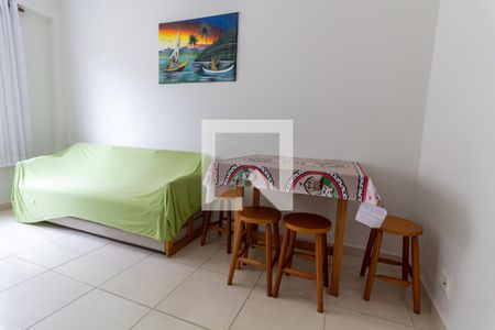 Detalhe da sala de apartamento para alugar com 1 quarto, 36m² em Caiçara, Praia Grande