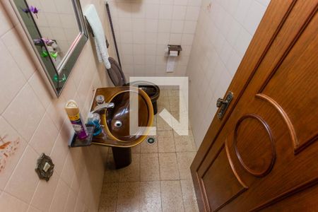 Casa à venda com 346m², 4 quartos e 4 vagas Casa à venda com 346m², 4 quartos e 4 vagasLavabo/Garagem