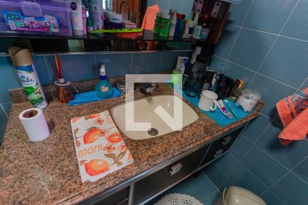 Casa à venda com 346m², 4 quartos e 4 vagas Casa à venda com 346m², 4 quartos e 4 vagasBanheiro da Suíte 1