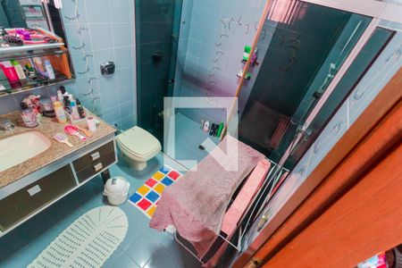 Casa à venda com 346m², 4 quartos e 4 vagas Casa à venda com 346m², 4 quartos e 4 vagasBanheiro da Suíte 2