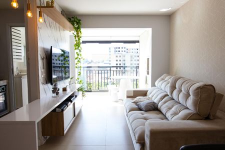 Sala de apartamento à venda com 3 quartos, 75m² em Campestre, Santo André