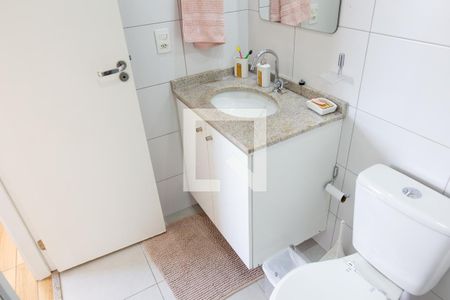 Apartamento à venda com 75m², 3 quartos e 1 vagaBanheiro Social
