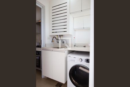 Apartamento à venda com 75m², 3 quartos e 1 vagaÁrea de Serviço