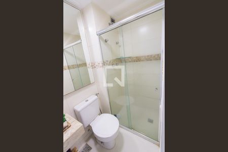 Apartamento à venda com 97m², 3 quartos e 2 vagas Apartamento à venda com 97m², 3 quartos e 2 vagasBanheiro Social