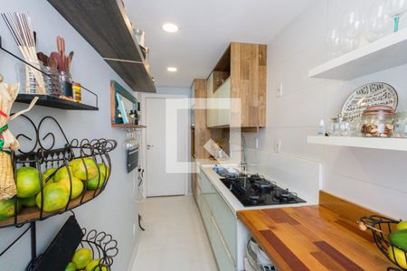 Apartamento à venda com 97m², 3 quartos e 2 vagas Apartamento à venda com 97m², 3 quartos e 2 vagasCozinha