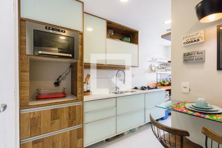 Apartamento à venda com 97m², 3 quartos e 2 vagas Apartamento à venda com 97m², 3 quartos e 2 vagasCozinha