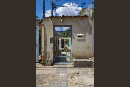 Fachada de kitnet/studio para alugar com 2 quartos, 60m² em Cachoeirinha, Belo Horizonte