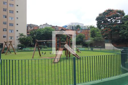 Apartamento para alugar com 66m², 2 quartos e 2 vagasPlayground