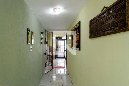 Casa à venda com 150m², 2 quartos e 2 vagasEntrada
