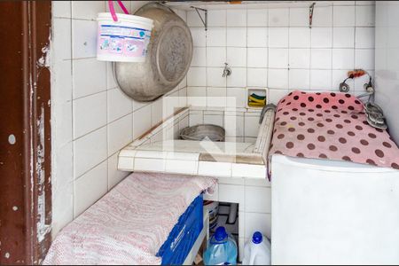 Casa à venda com 150m², 2 quartos e 2 vagasLavanderia