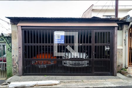 Casa à venda com 150m², 2 quartos e 2 vagasFachada