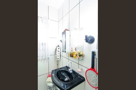 Banheiro Social de casa à venda com 2 quartos, 150m² em Vila do Encontro, São Paulo