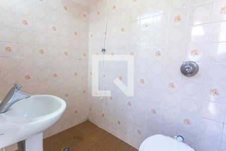 Casa à venda com 185m², 2 quartos e 2 vagasBanheiro de serviço