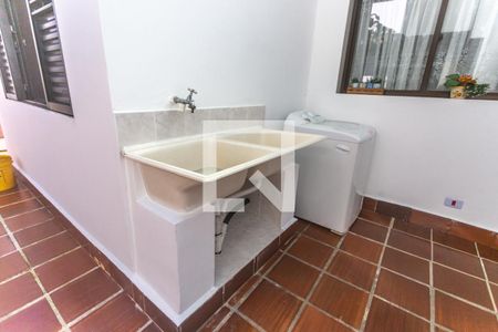 Casa à venda com 185m², 2 quartos e 2 vagasÁrea de serviço