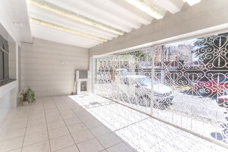 Casa à venda com 185m², 2 quartos e 2 vagasGaragem
