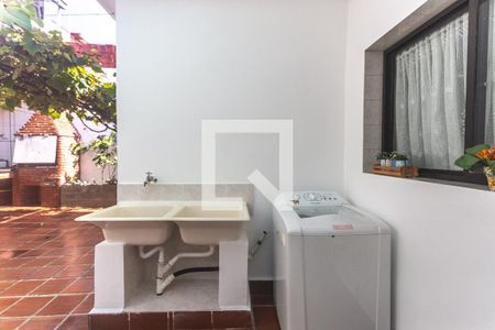 Casa à venda com 185m², 2 quartos e 2 vagasÁrea de serviço