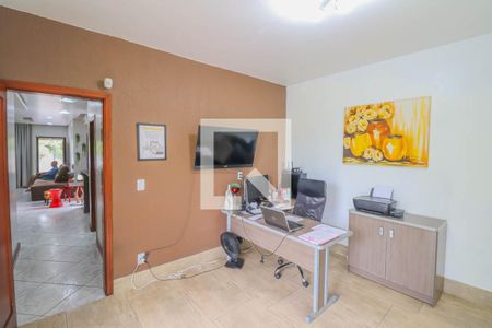 Casa à venda com 147m², 3 quartos e 1 vagaEscritório