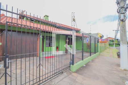 Casa à venda com 147m², 3 quartos e 1 vagaFachada