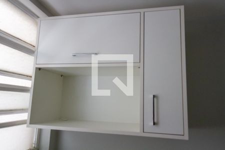 Apartamento para alugar com 30m², 1 quarto e sem vaga Apartamento para alugar com 30m², 1 quarto e sem vagaCozinha - Armários