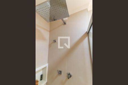 Apartamento à venda com 72m², 1 quarto e 2 vagasBanheiro