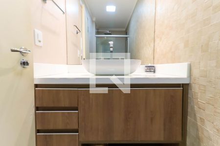 Apartamento à venda com 72m², 1 quarto e 2 vagasBanheiro