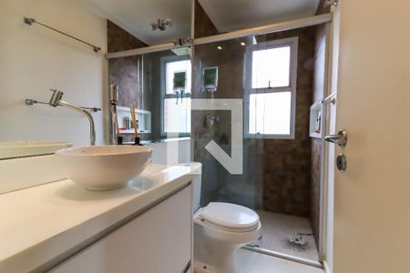 Apartamento à venda com 72m², 1 quarto e 2 vagasBanheiro da Suíte