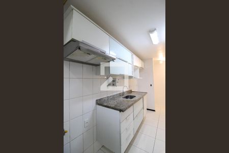 Apartamento à venda com 75m², 2 quartos e 2 vagasCozinha