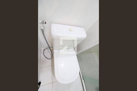 Apartamento à venda com 75m², 2 quartos e 2 vagasBanheiro da Suíte