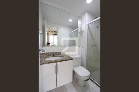 Apartamento à venda com 75m², 2 quartos e 2 vagasBanheiro da Suíte