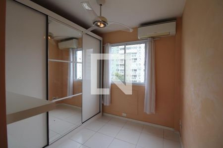 Apartamento à venda com 75m², 2 quartos e 2 vagasQuarto 2