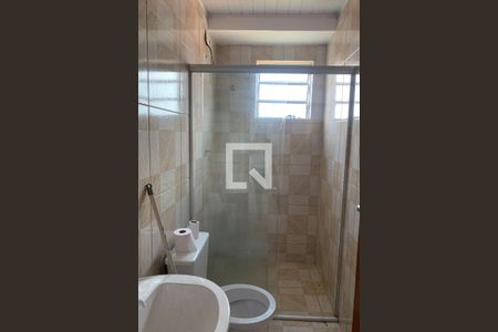 Apartamento para alugar com 55m², 2 quartos e sem vagaBanheiro