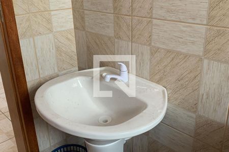 Apartamento para alugar com 55m², 2 quartos e sem vagaBanheiro