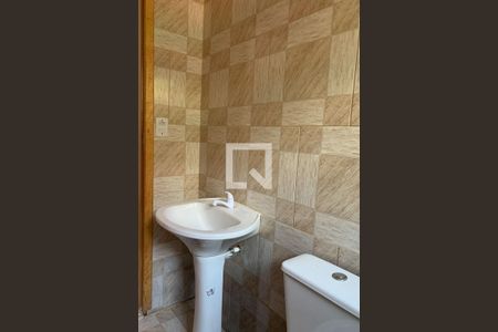 Apartamento para alugar com 55m², 2 quartos e sem vaga Apartamento para alugar com 55m², 2 quartos e sem vagaBanheiro