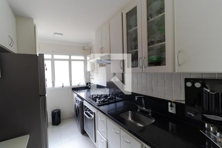 Apartamento para alugar com 74m², 3 quartos e 2 vagasCozinha