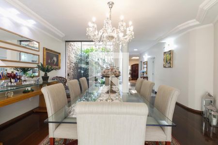 Sala de Jantar  de casa à venda com 5 quartos, 580m² em Vila Granada, São Paulo