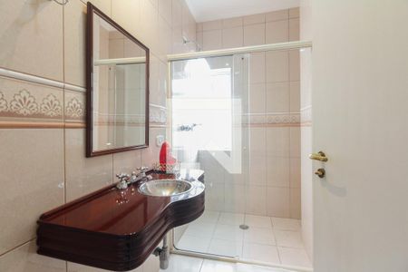 Casa à venda com 580m², 5 quartos e 4 vagasBanheiro Suíte 2